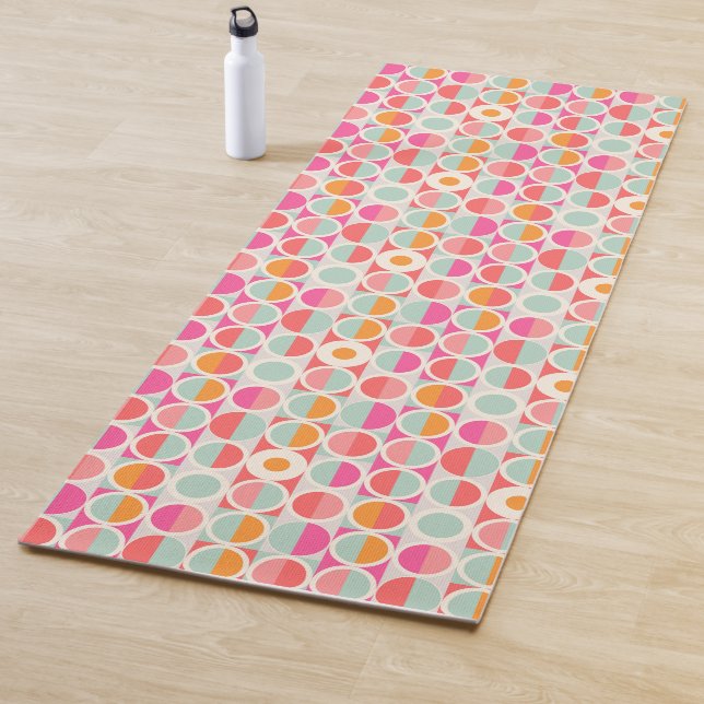 Hot Pink Retro Circle Pattern Yoga Mat (In Situ)