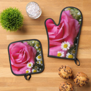 Hot Pink Rose and White Daisies Photo Oven Mitt & Pot Holder Set
