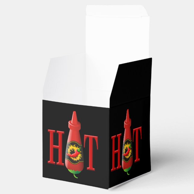 Hot sauce bottle favour box (Opened)