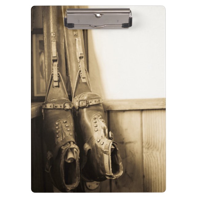 Hotel Saint Bernard Clipboard (Front)