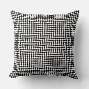 Hounds Tooth Pattern Cushion