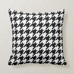 Houndstooth check pattern cushion