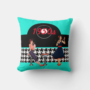 Houndstooth chequered 1950s vintage cushion
