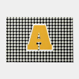 Houndstooth monogram doormat