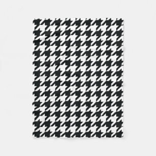 Houndstooth Pattern Black White Fleece Blanket