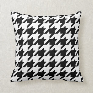 Houndstooth Pattern in Black and White Cushion