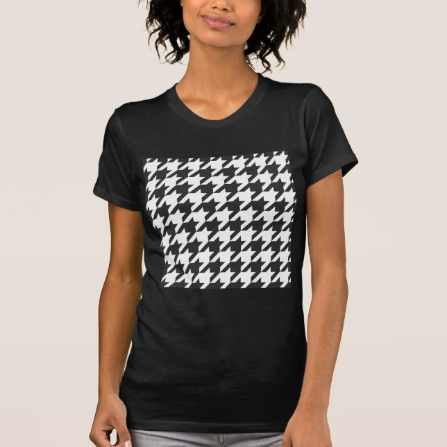 Houndstooth seamless grey, black and white pattern T-Shirt (Front)