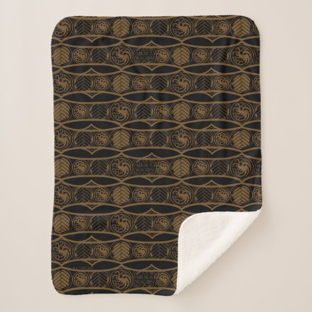 HOUSE OF THE DRAGON | Targaryen Stripe Pattern Sherpa Blanket (Front)