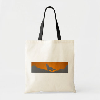 Howling wolf tote bag