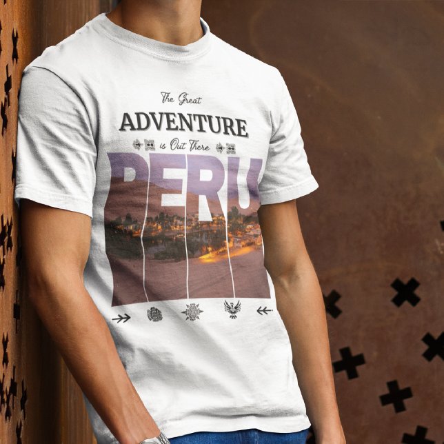 Huacachina Peru | Desert, Oasis, Ica, Inca, Lima T-Shirt (Creator Uploaded)