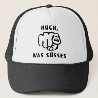 huch, was suesses trucker hat