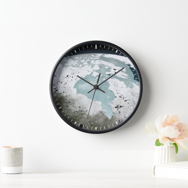 Hudson Bay Sea Ice On April 29, 2006. Clock (Home)