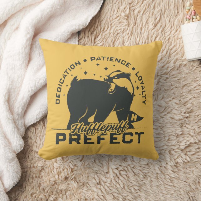 HUFFLEPUFF™ Prefect Badge Cushion (Blanket)