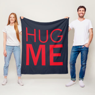Hug me fleece blanket