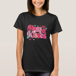 Hugs and Kisses Happy Valentines Day XOXO Retro Gr T-Shirt