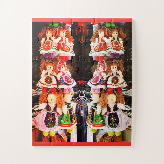 Hungarian dolls jigsaw puzzle (Vertical)