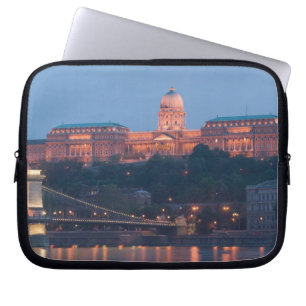 HUNGARY, Budapest: Szechenyi (Chain) Bridge, Laptop Sleeve