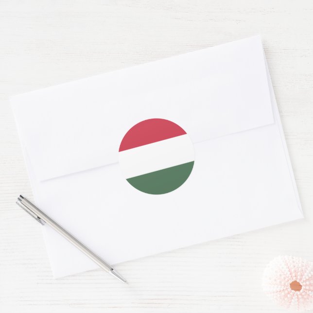 Hungary flag classic round sticker (Envelope)
