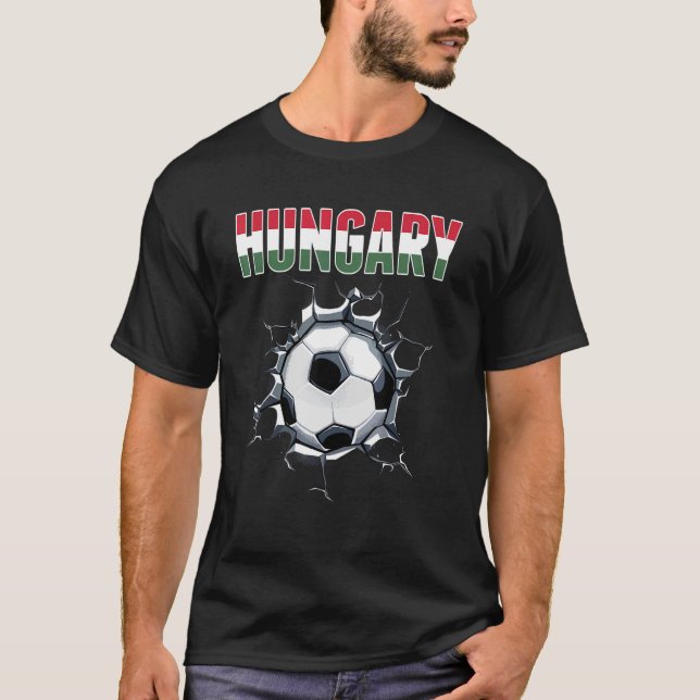 Hungary Soccer Fans - Hungarian Football In Cracke T-Shirt (Front)
