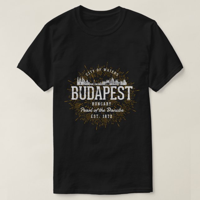Hungary Vintage Budapest Retro Pullover Hoodie (Design Front)