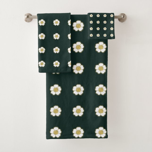 hunter green yellow and white Buttercup Flowers Bath Towel Set (Insitu)