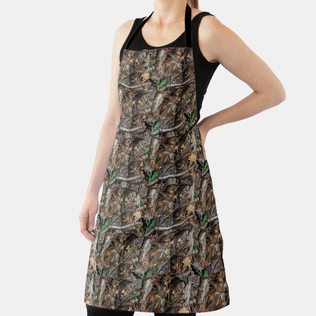 Hunters Forest Tree Camo #1 Apron (Insitu)