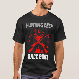 Hunting deer since 2007 T-Shirt