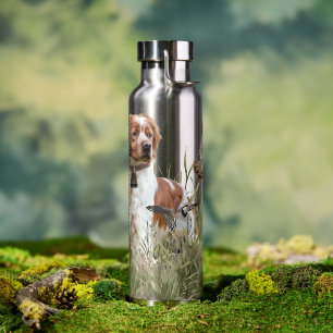Hunting with a Brittany dog, Art Water Bottle