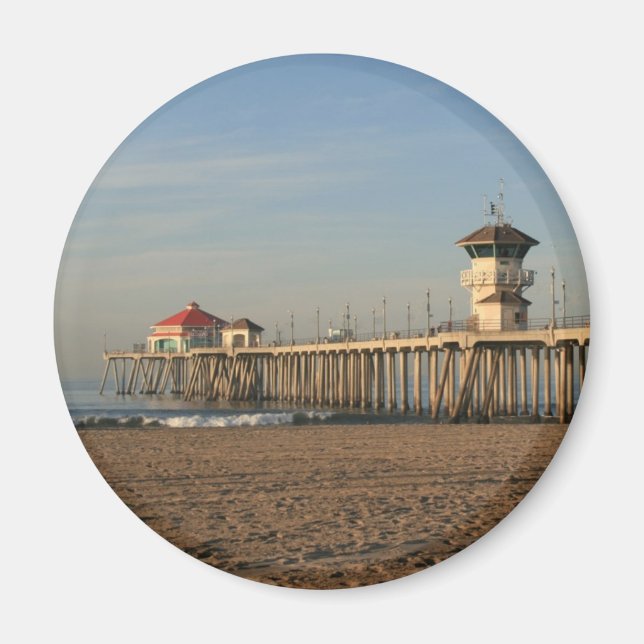 Huntington Beach pier Magnet (Front)