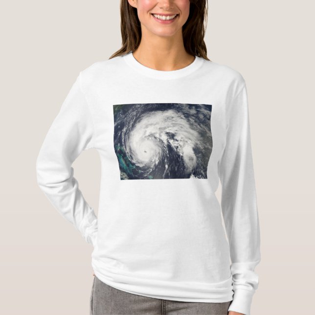 Hurricane Earl 5 T-Shirt (Front)