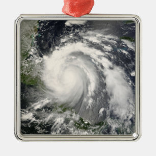 Hurricane Felix 3 Metal Tree Decoration