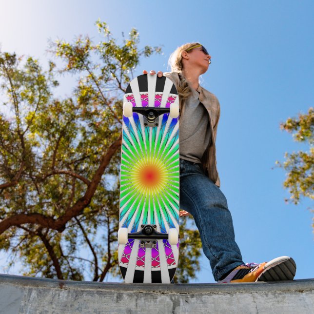 Hypnotic Flower Skateboard (Outdoor 1)