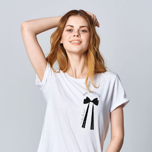 I am tying the knot black bow bachelorette T-Shirt