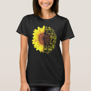 I Became A Teacher Back To School Kindergarten Sun T-Shirt