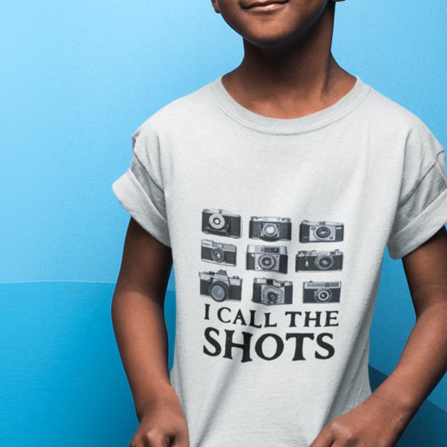 I Call The Shots Photographer Cameras Funny Puns Toddler T-Shirt ("I call the shots" photographer pun kids Tshirt)