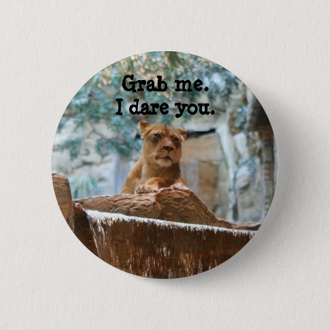 I dare you 6 cm round badge (Front)