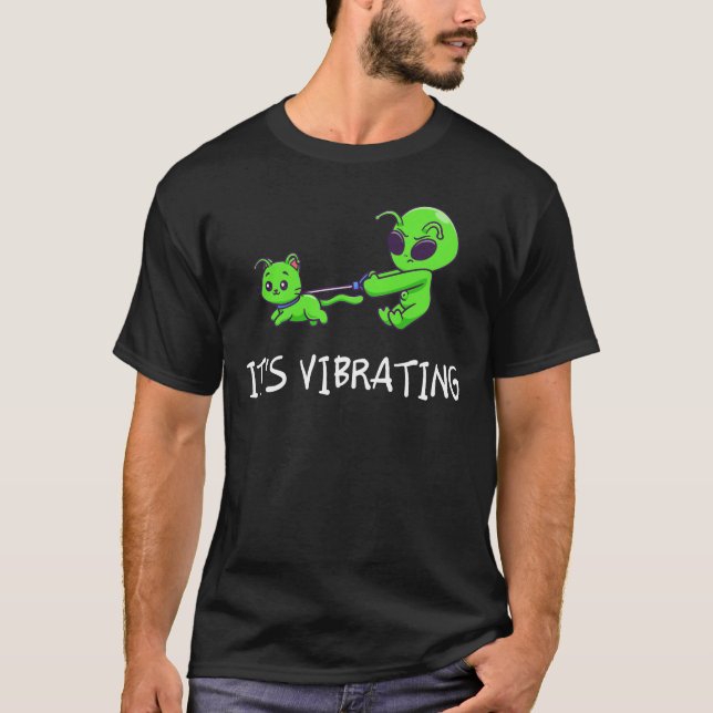 I Found This Vibrating Funny Alien and Cat T-Shirt (Front)