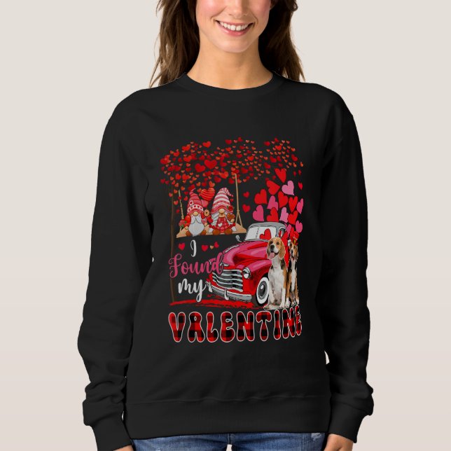 I Found Valentine Two Cute Beagles Couple Gnomes P Sweatshirt (Front)