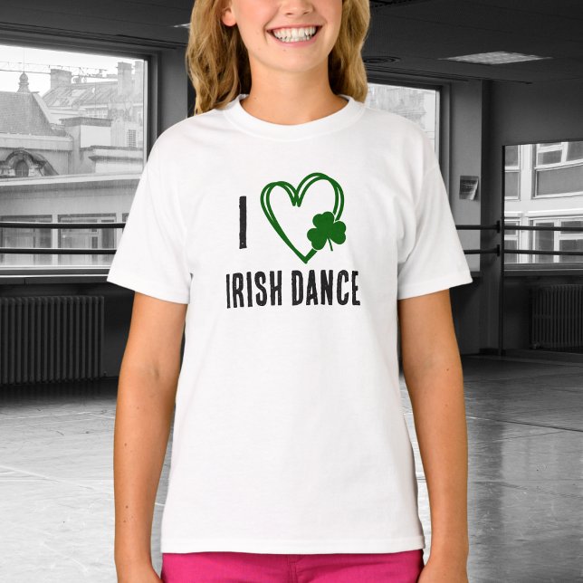I Heart Irish Dance - Green Heart with Shamrock T-Shirt (Creator Uploaded)