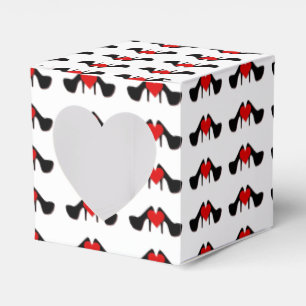 I Heart Shoes Pattern Heart Favour Box