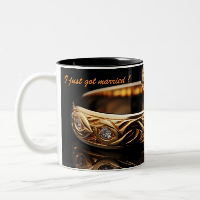 I just got married ! Two-Tone coffee mug (Left)
