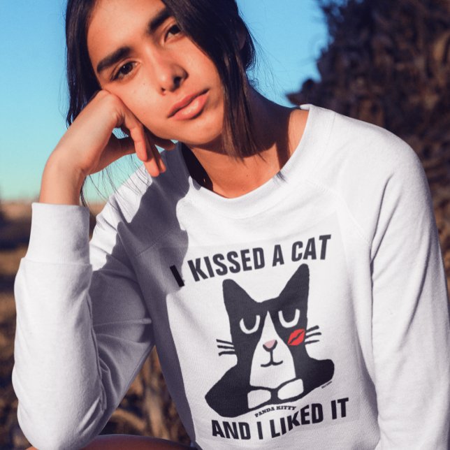 I KISSED A CAT & I LIKED IT, PANDA KITTY T-shirts (Creator Uploaded)