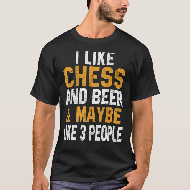 I Like Chess And Beer Chess Player Queen King Wome T-Shirt (Front)