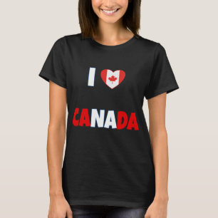 I LOVE CANADA : Proud Canadian  T-Shirt