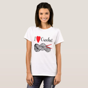 I love crochet - with yarn and crochet hooks T-Shirt