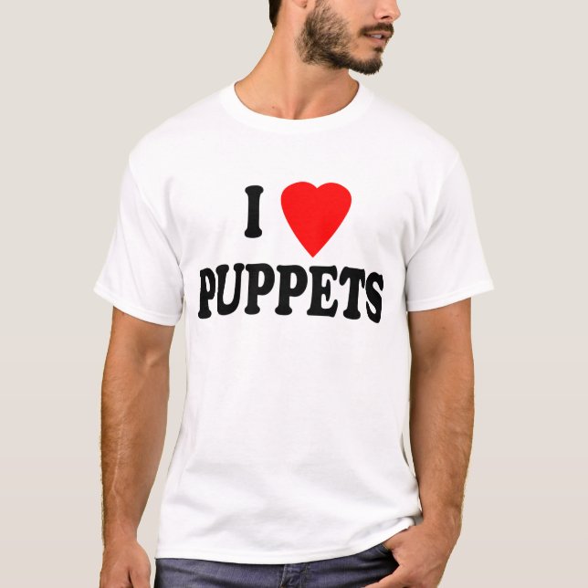 I LOVE (HEART) PUPPETS T-Shirt (Front)