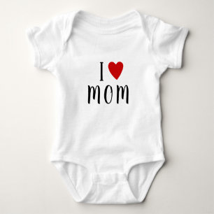 I love M O M    Heart custom text MOM Baby Bodysui Bodysuit
