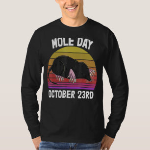 I Love Moles Day October 23 Men Cute Little Mole T-Shirt