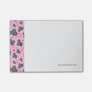 I love my mouse pattern in pink post-it notes