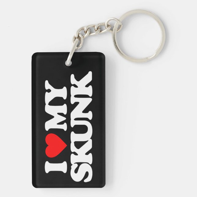 I LOVE MY SKUNK KEY RING (Back)